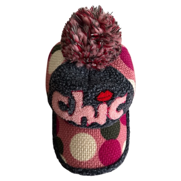 chic Accessories - Chic women’s Pom-Pom Hat - Pink and Gray